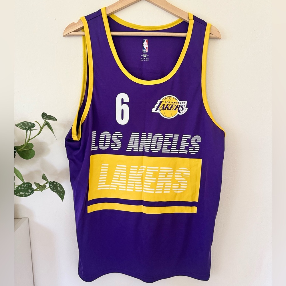 💜💛 Los Angeles Lakers LeBron James #6 NBA Tank Jersey – Size L 🏀